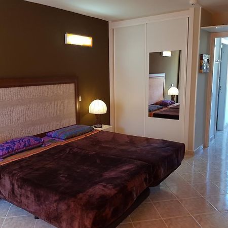 Apartamentos Olympia Playa de las Americas  Ngoại thất bức ảnh
